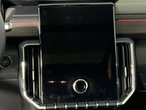 Used 2026 GMC Acadia Denali w/ Super Cruise Package image 34