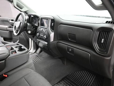 Used 2022 Chevrolet Silverado 1500 Custom Trail Boss AWD/4WD image 24