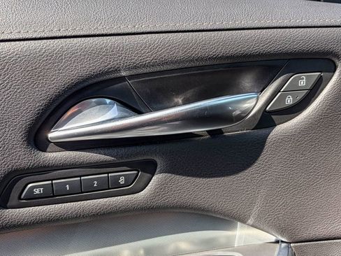 Used 2020 Cadillac XT4 Premium Luxury image 42