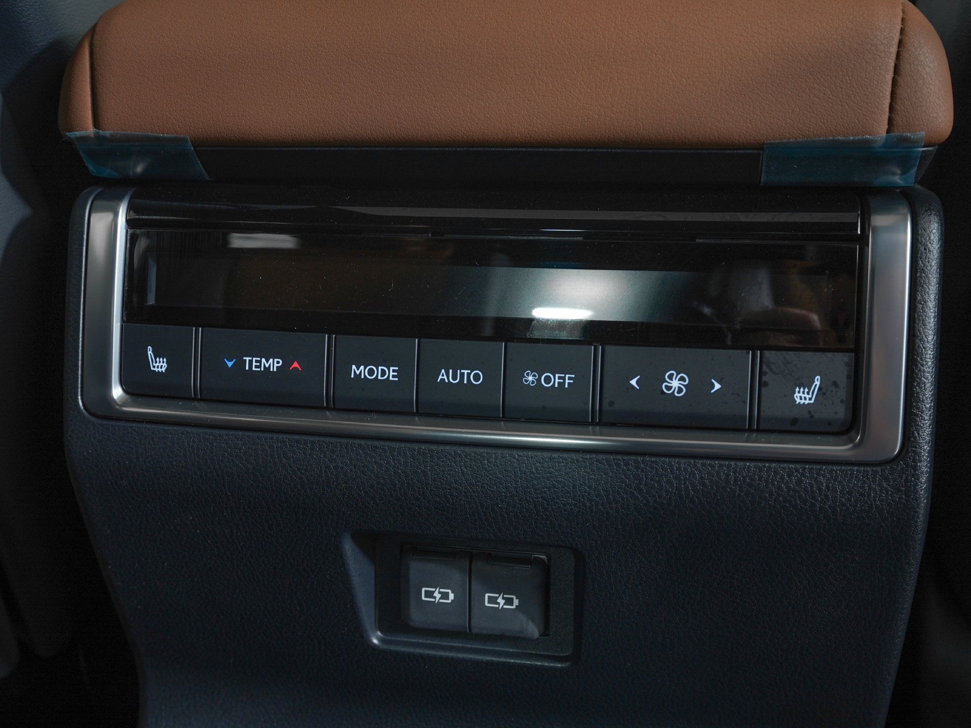 Used 2026 Lexus GX 550 w/ Accessory Package (2T) AWD/4WD image 12