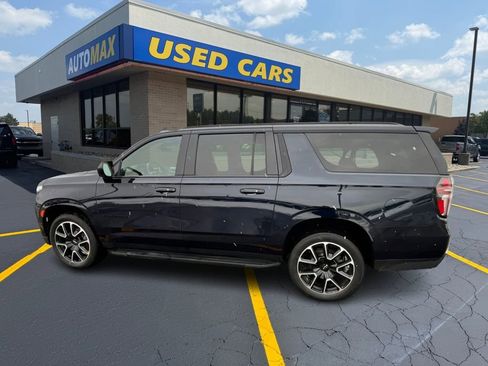 Used 2022 Chevrolet Suburban RST image 7