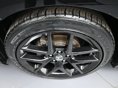 Used 2022 Honda Civic Sport image 14