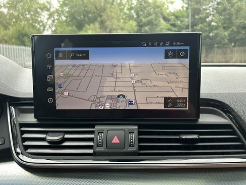 Certified 2025 Audi Q5 2.0T Premium Plus image 14