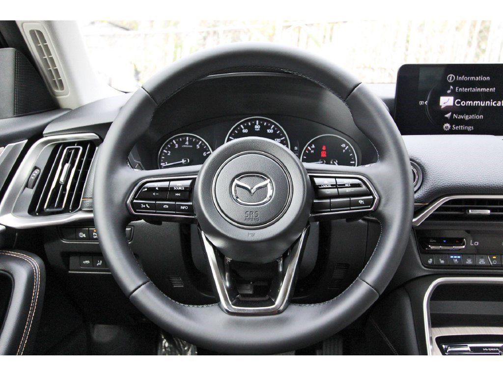 Certified 2026 MAZDA CX-90 3.3 Turbo w/ Preferred Package AWD/4WD image 12