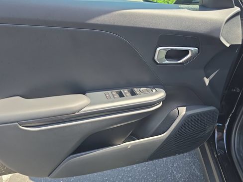 New 2026 Kia K4 FWD image 16