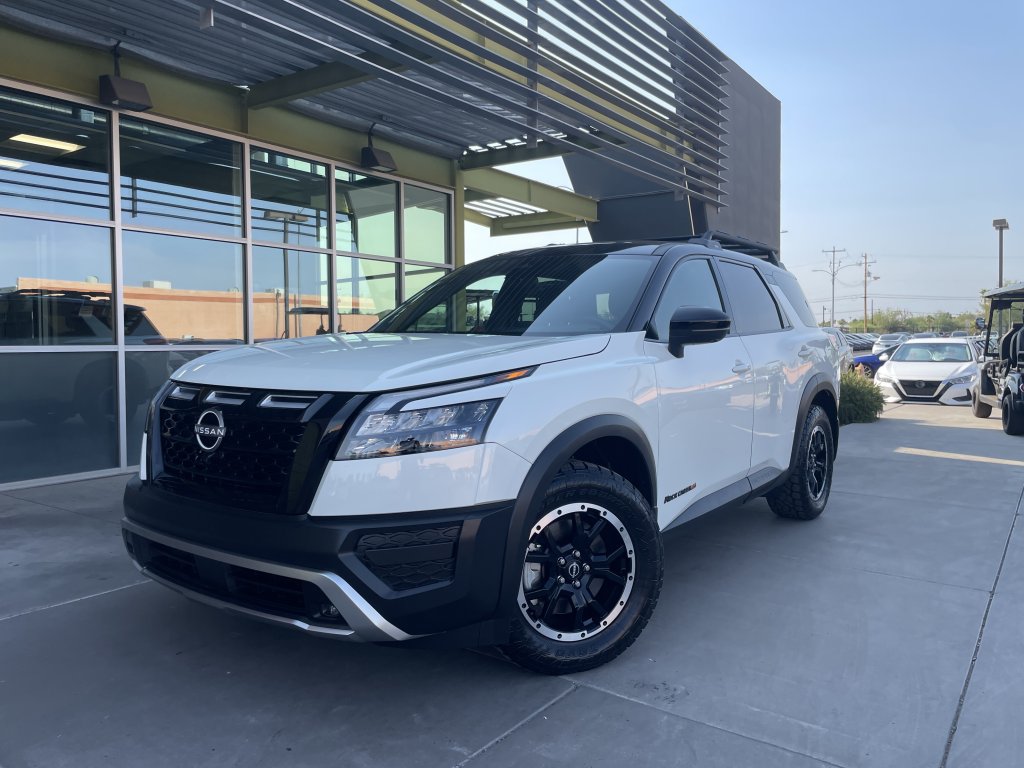 Used 2024 Nissan Pathfinder Rock Creek AWD/4WD image 1