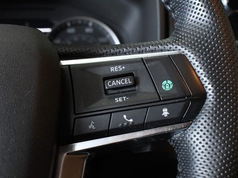 Used 2023 Mitsubishi Outlander SE AWD/4WD image 32