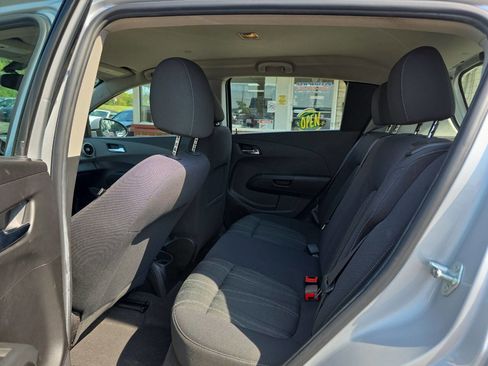 Used 2015 Chevrolet Sonic LT image 14