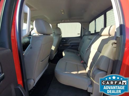 Used 2016 GMC Sierra 1500 SLT w/ Enhanced Driver Alert Package image 24