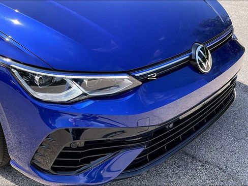 Used 2023 Volkswagen Golf 20th Anniversary Edition AWD/4WD image 29