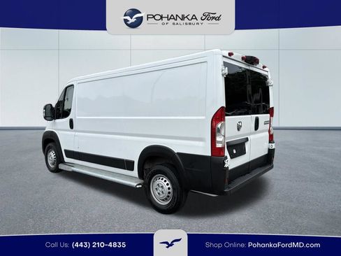 Used 2025 RAM ProMaster 2500 w/ U-Haul Equipment Group FWD image 7