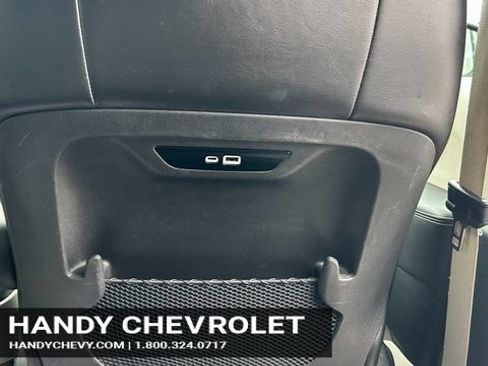 Used 2024 Chrysler Pacifica Touring-L FWD image 58