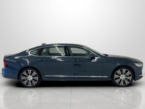 Used 2024 Volvo S90 T8 Ultimate image 4