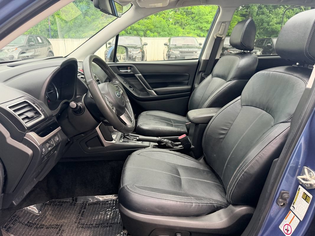 Used 2017 Subaru Forester 2.5i Touring AWD/4WD image 12