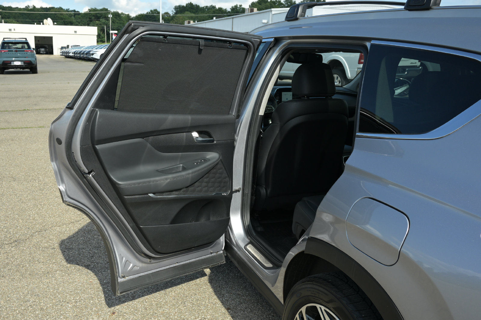 Used 2020 Hyundai Santa Fe Limited AWD/4WD image 29