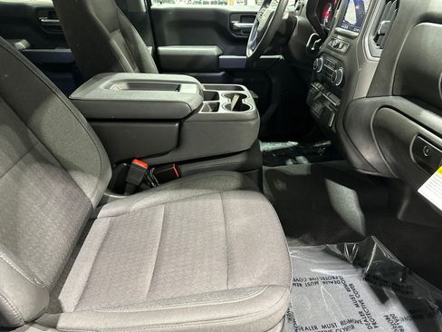Used 2024 Chevrolet Silverado 1500 Custom w/ LPO, Dark Essentials Package AWD/4WD image 17