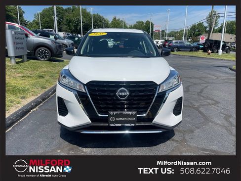 Used 2025 Nissan Kicks Play S FWD image 7