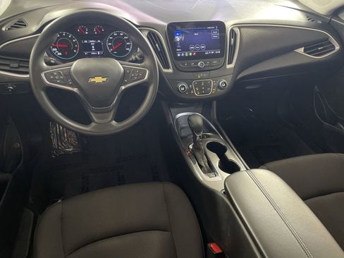 Used 2024 Chevrolet Malibu LT image 20