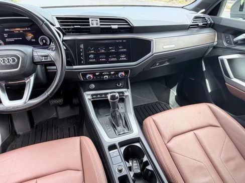 Used 2020 Audi Q3 2.0T Premium Plus w/ Premium Plus Package image 11