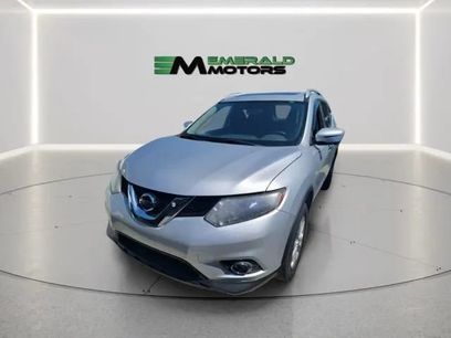 Used 2016 Nissan Rogue SV