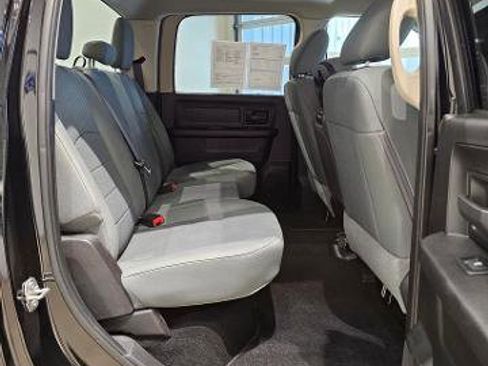 Used 2019 RAM 1500 Express w/ Express Value Package image 31