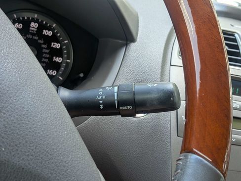 Used 2011 Lexus ES 350 FWD image 29