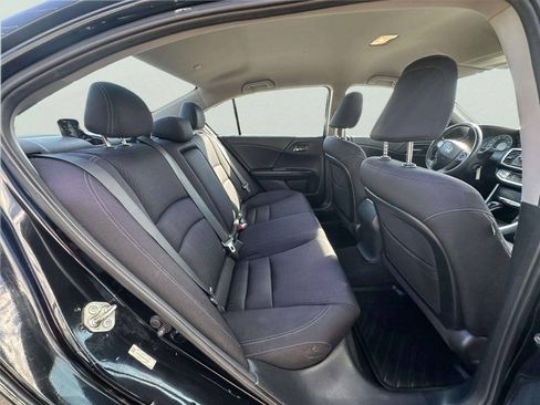 Used 2014 Honda Accord Sport image 16