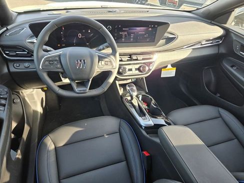 New 2026 Buick Envision Avenir image 8