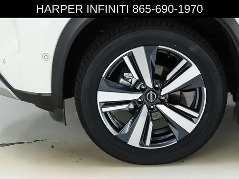 Used 2023 Nissan Rogue Platinum AWD/4WD image 5