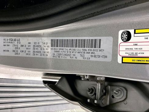 Used 2019 RAM 1500 Limited w/ Advanced Safety Group AWD/4WD image 17