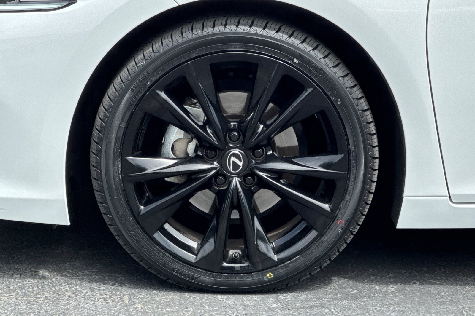 Certified 2022 Lexus ES 350 F Sport FWD image 38