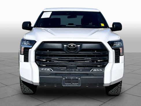 Used 2026 Toyota Tundra SR5 AWD/4WD image 4