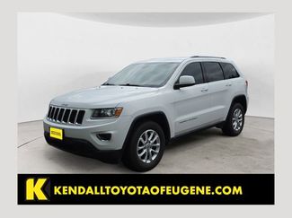 Used 2014 Jeep Grand Cherokee Laredo w/ 18" Wheel & 8.4" Radio Group AWD/4WD video 1