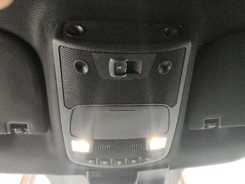 Used 2022 Ford F250 Lariat w/ Chrome Package image 23