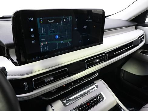 Used 2025 Lincoln Aviator Reserve w/ Equipment Group 201A image 28