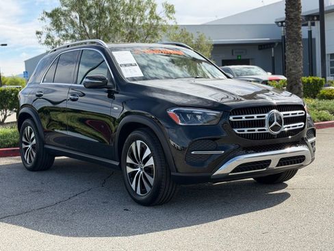 Used 2025 Mercedes-Benz GLE 450e 4MATIC image 7