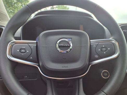 New 2026 Volvo XC40 B5 Plus w/ Protection Package Premier image 24