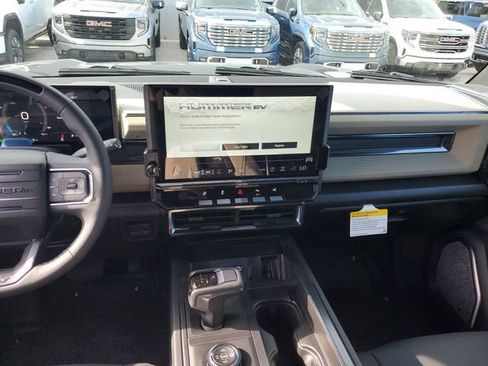 New 2026 GMC Hummer EV 4x4 Crew Cab image 15