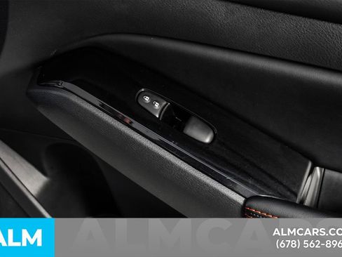 Used 2025 Nissan Altima 2.5 SR image 42