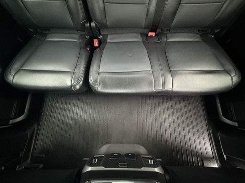 Used 2018 Ford F150 XLT w/ Equipment Group 302A Luxury AWD/4WD image 36