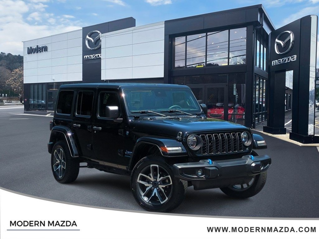 Used 2024 Jeep Wrangler Unlimited w/ Convenience Group AWD/4WD image 1