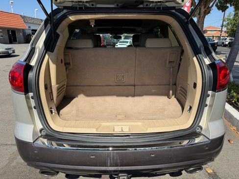 Used 2012 Buick Enclave Premium w/ LPO, Cargo Convenience Pkg AWD/4WD image 10