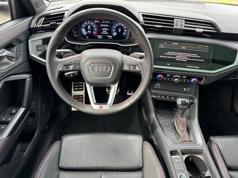 Used 2025 Audi Q3 2.0T Premium Plus AWD/4WD image 15