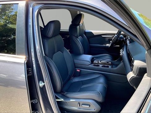 Used 2025 Honda Pilot EX-L image 22