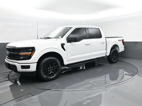 Used 2024 Ford F150 XLT w/ XLT Black Appearance Package AWD/4WD image 2