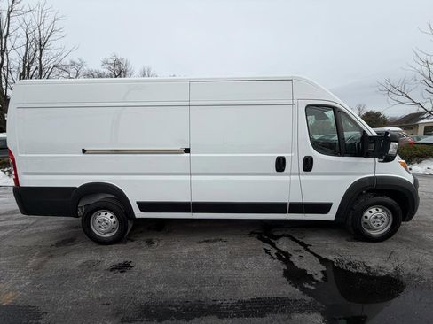 Used 2023 RAM ProMaster 3500 w/ Driver Convenience Group image 7
