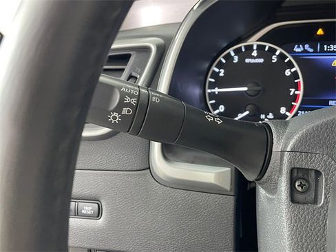 Used 2023 Nissan Murano SL w/ Cargo Package image 14