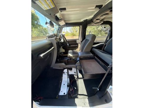 Used 2008 Jeep Wrangler X AWD/4WD image 10