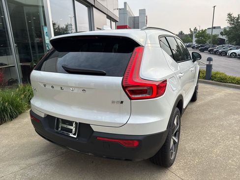 New 2026 Volvo XC40 B5 Plus w/ Protection Package Premier AWD/4WD image 3