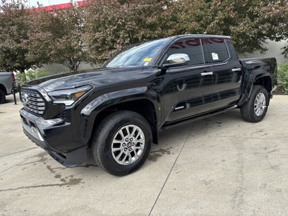 Used 2025 Toyota Tacoma Limited